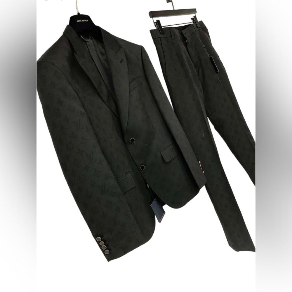 LV CUT AWAY MONOGRAM GALAXY JACKET